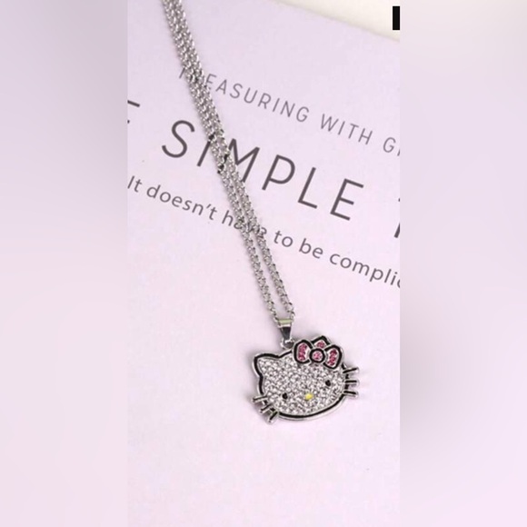 Sanrio Hello Kitty Pendant Silver Necklace with Diamond Clavicle Chain with Box - Picture 3 of 3